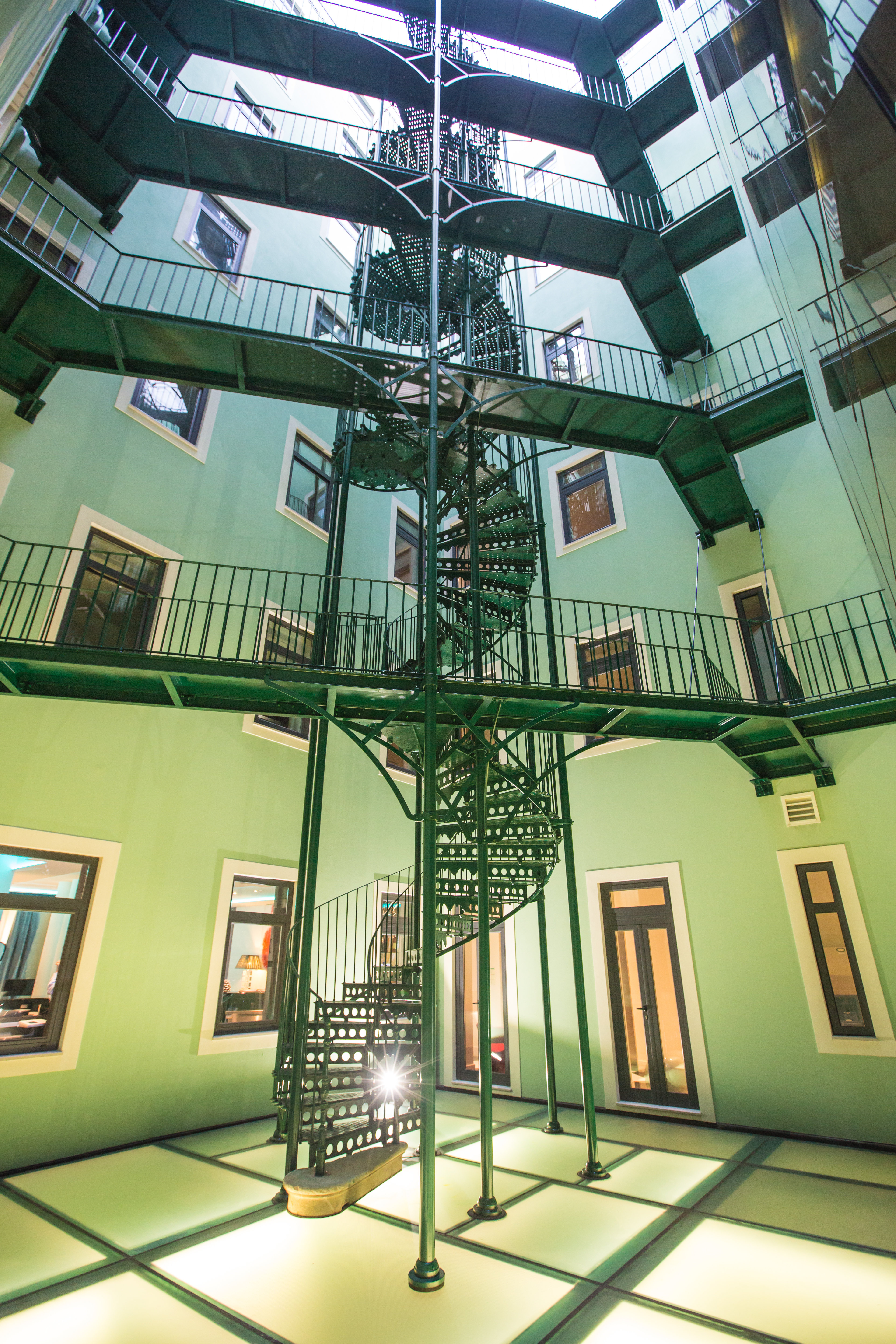 holiday inn express lisbon av liberdade by ihg