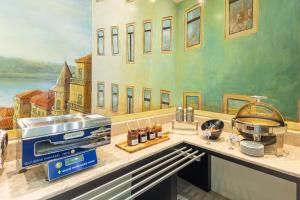 holiday inn express lisbon av liberdade by ihg
