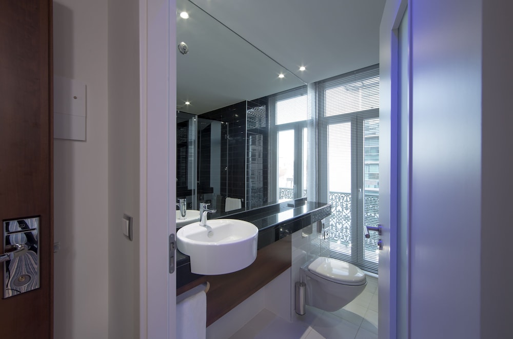 holiday inn express lisbon av liberdade by ihg