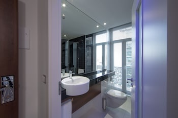 holiday inn express lisbon av liberdade by ihg
