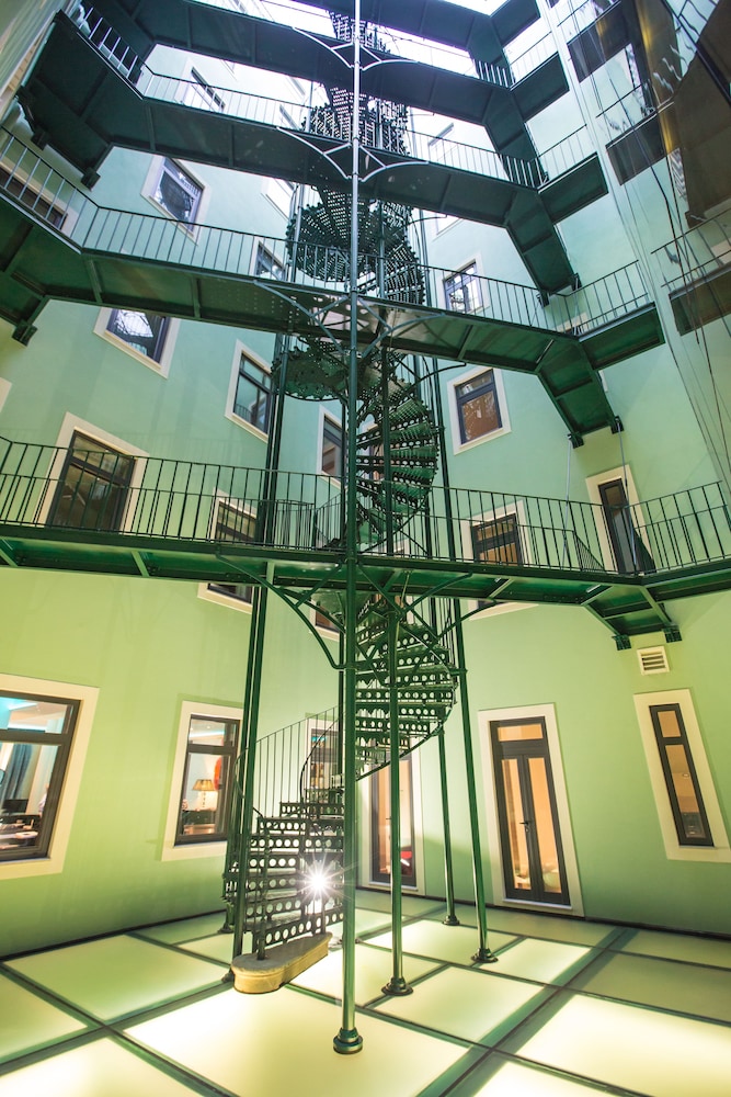 holiday inn express lisbon av liberdade by ihg