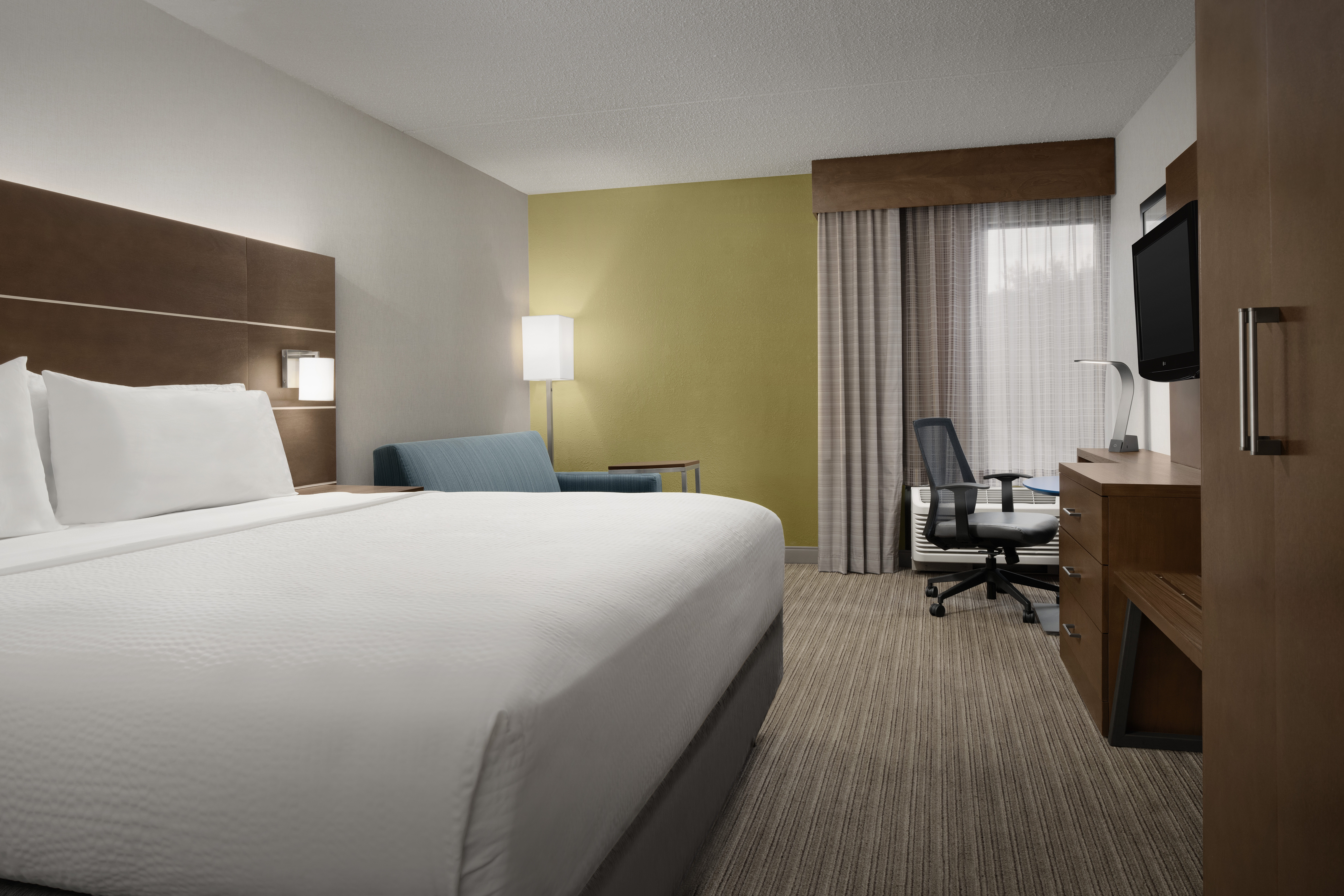 holiday inn express andover north lawrence by ihg