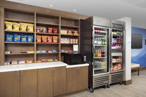 holiday inn express andover north lawrence by ihg