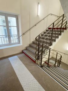 vertigo hotel gare centre nimes