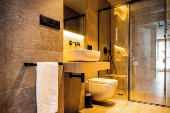 valencia luxury sea port i