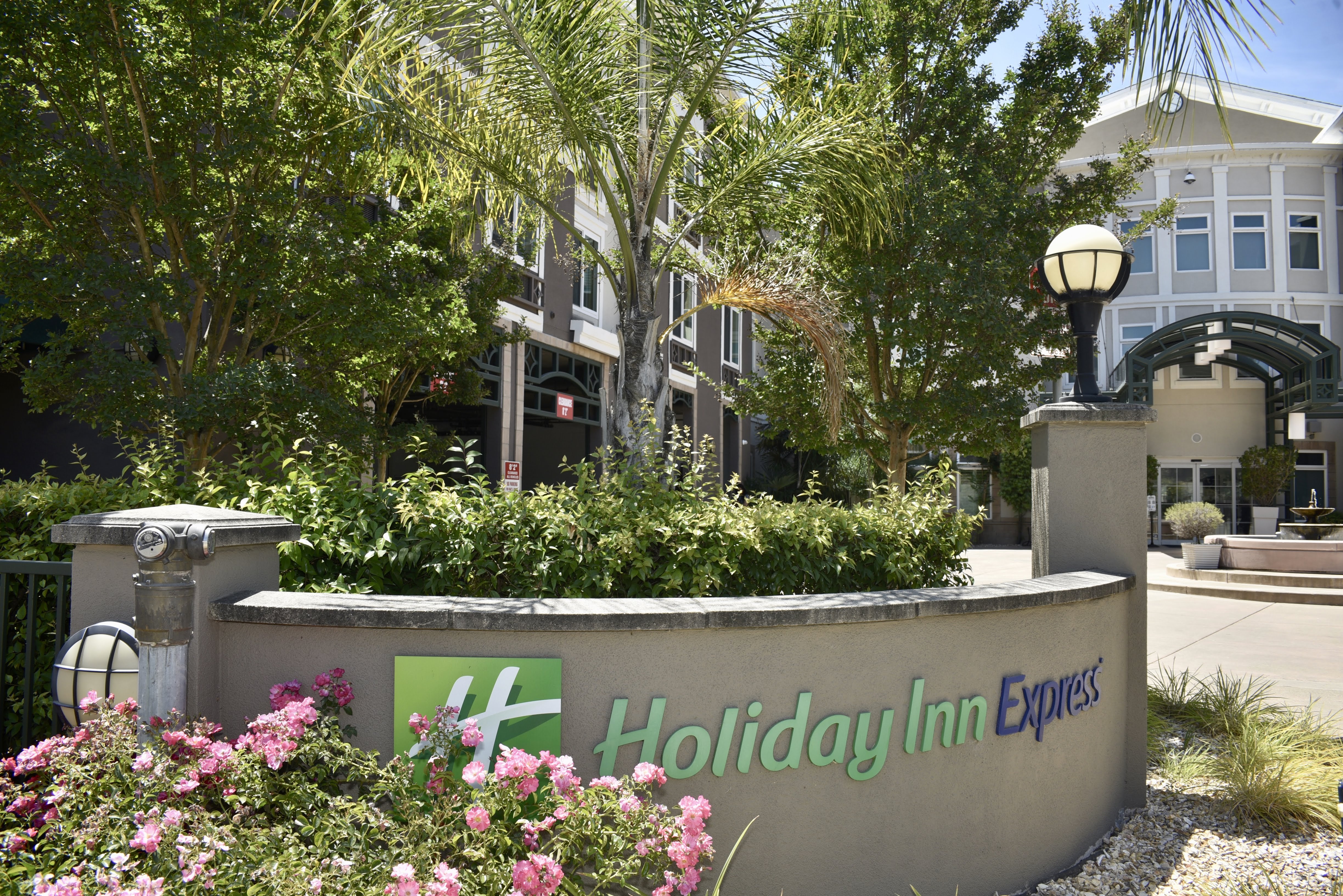 holiday inn express windsor sonoma wine country