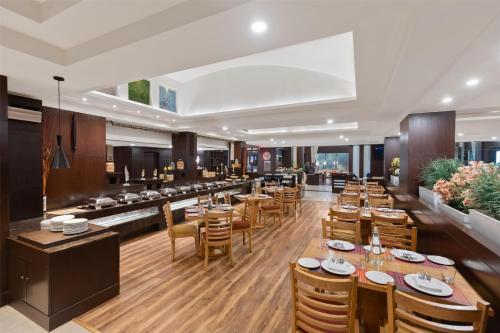 country inn and suites by radisson gurugram sector 12