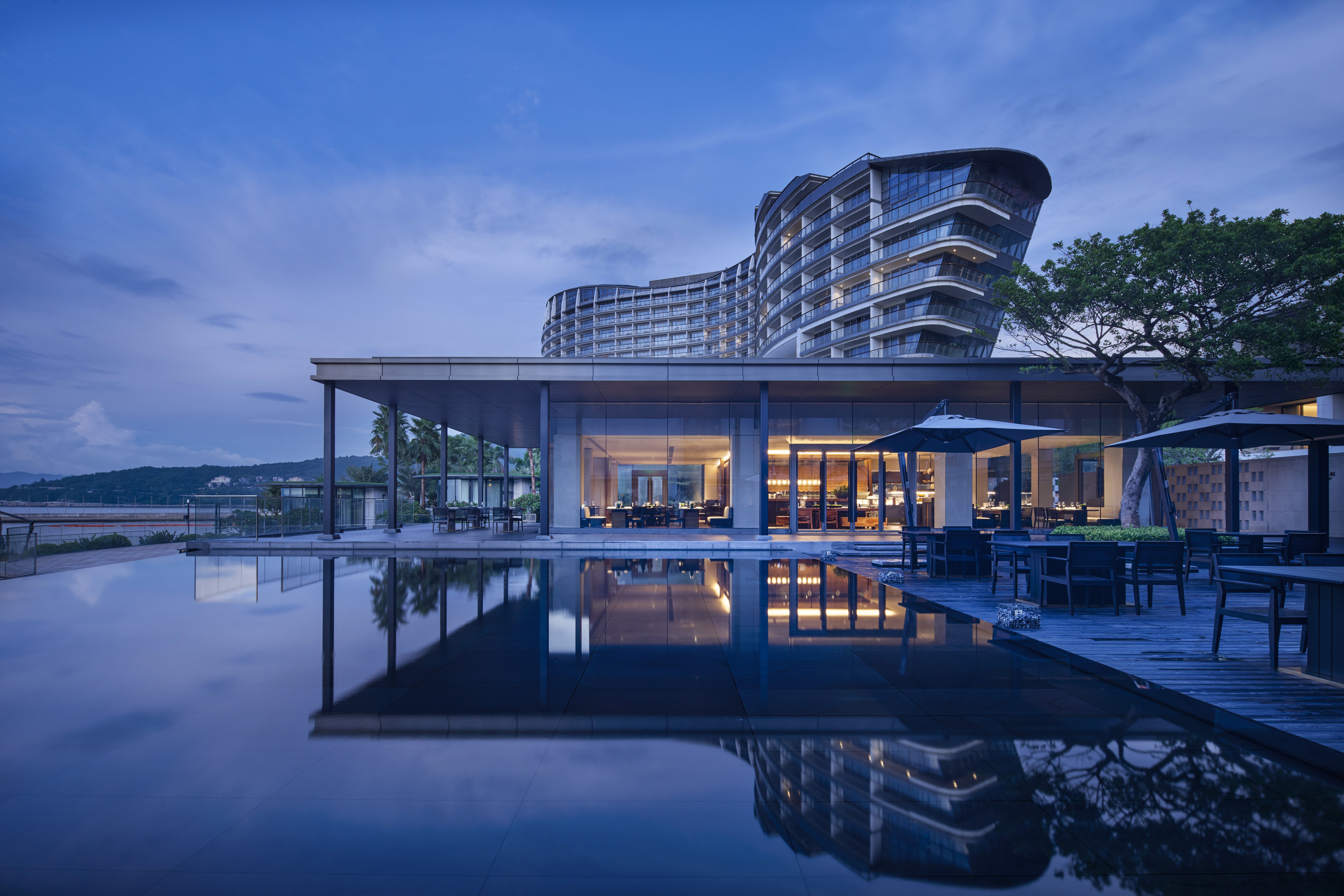 intercontinental shenzhen dameisha resort by ihg