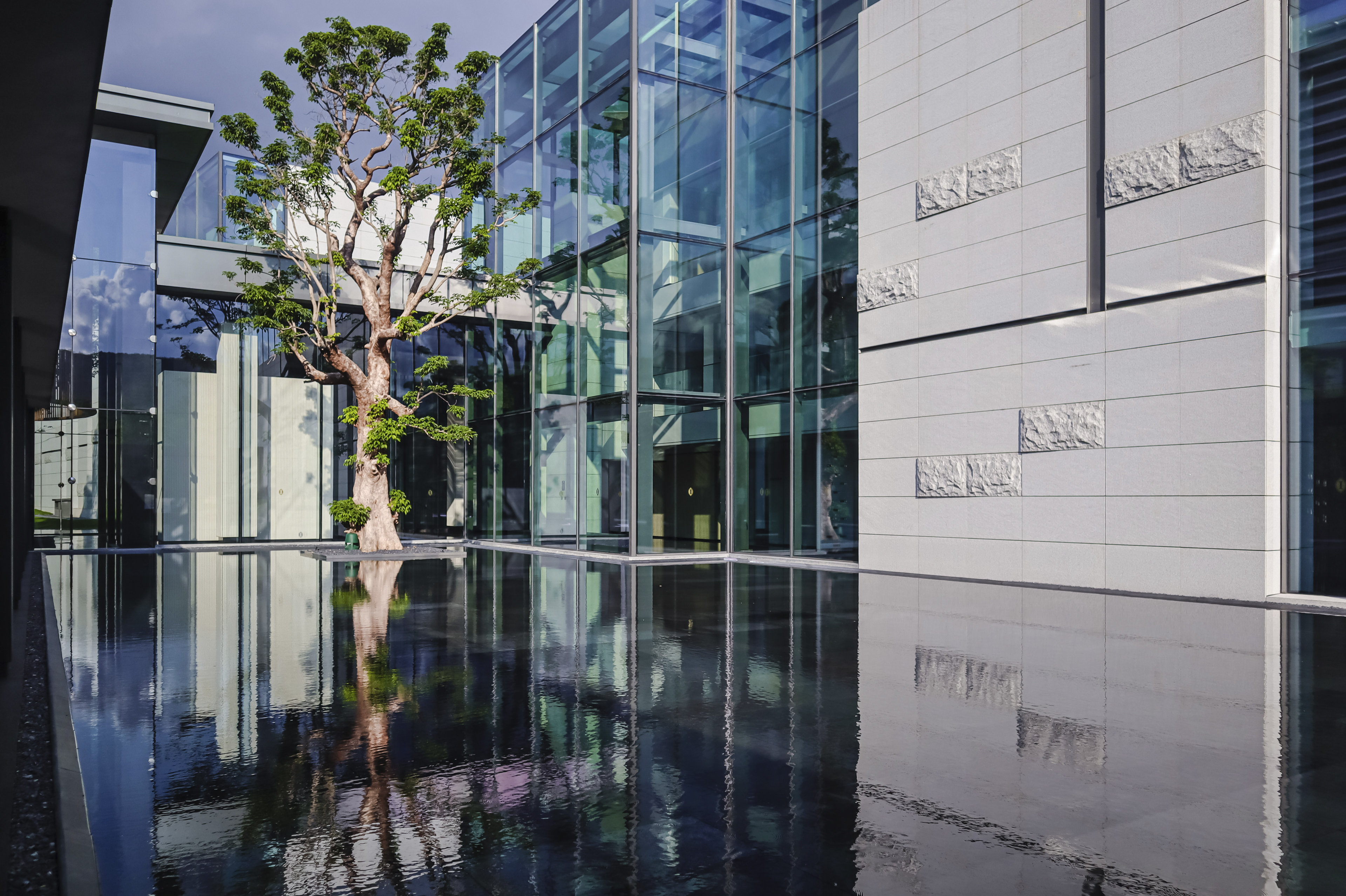 intercontinental shenzhen dameisha resort by ihg