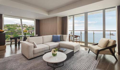 intercontinental shenzhen dameisha resort by ihg
