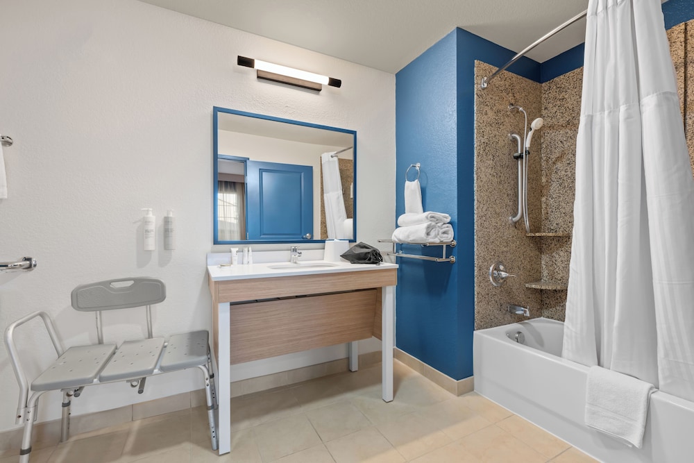 spark by hilton homewood birmingham