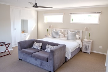 White Lodge Constantia Guest House,Constantia>>Cape Town,4 star