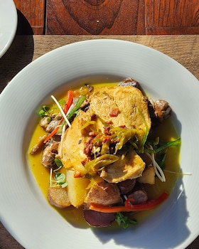 hotel los espanoles plus