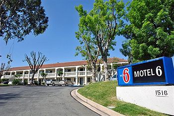 motel 6 thousand oaks ca