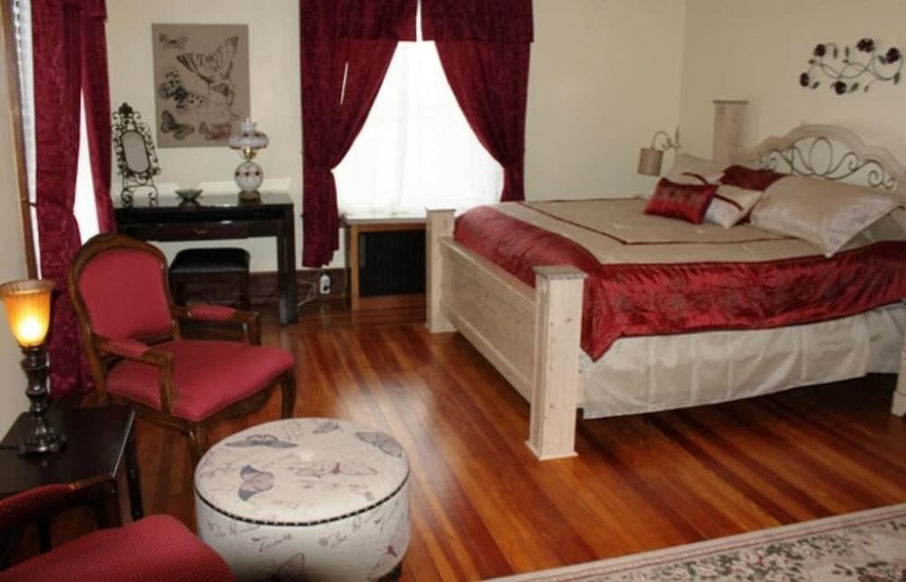 walton manor inn bed and breakfast