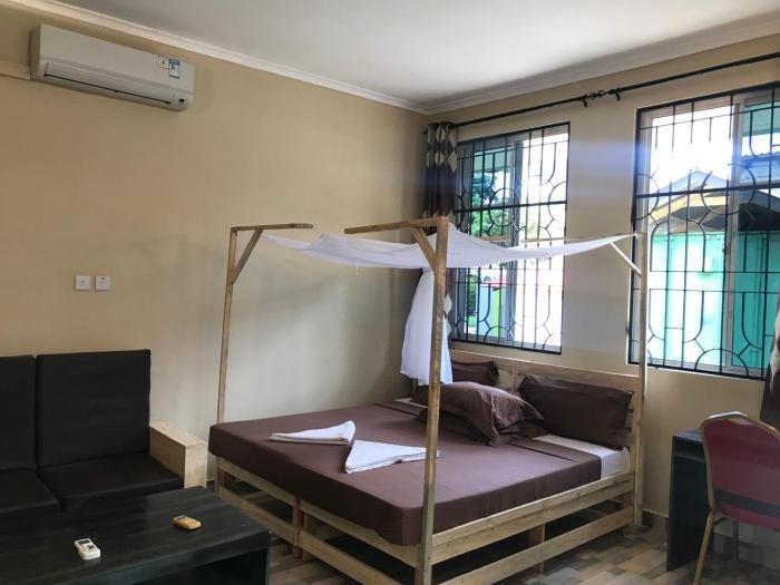 landj modern backpackers kinondoni