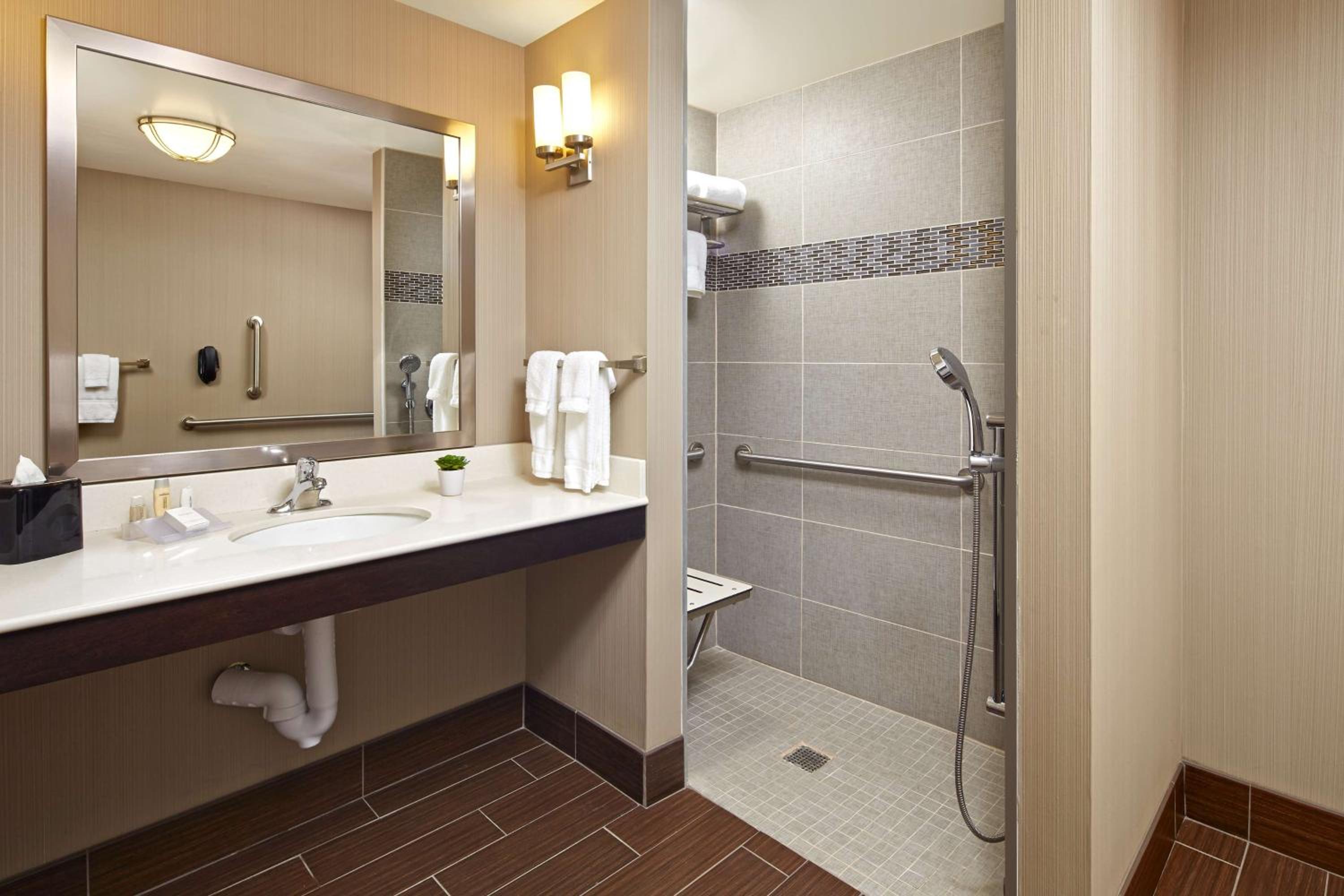 hilton garden inn los angeles redondo beach