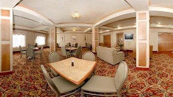 comfort inn and suites