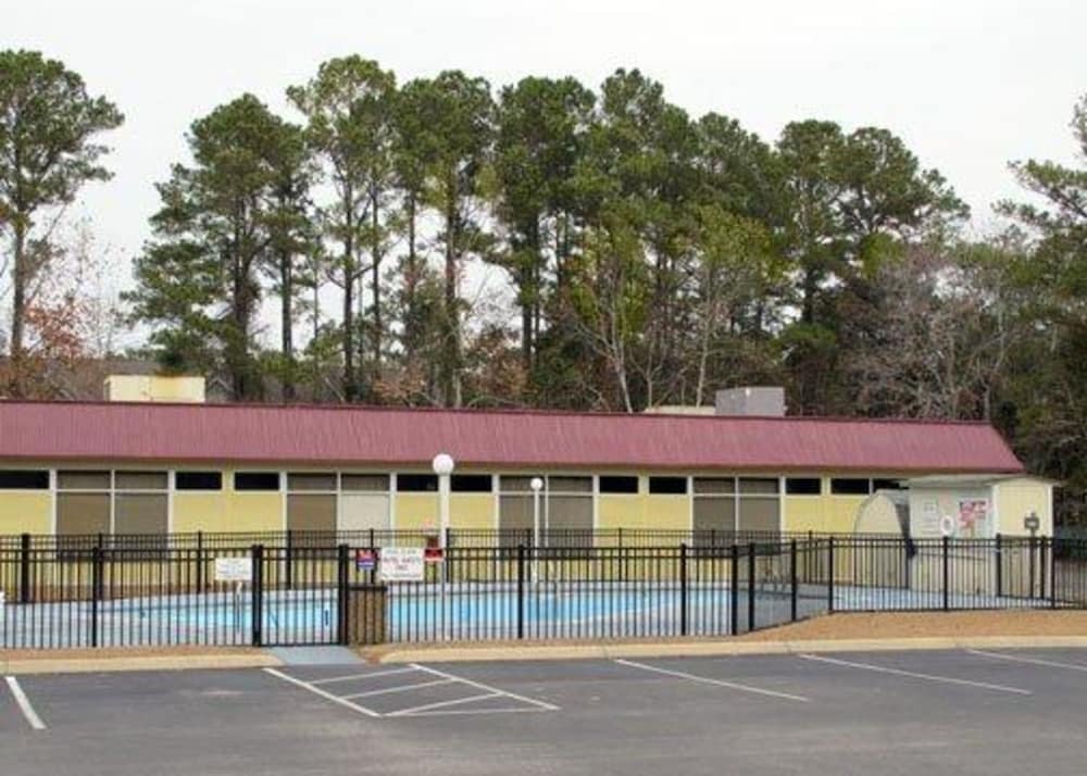 rodeway inn and suites wilmington north