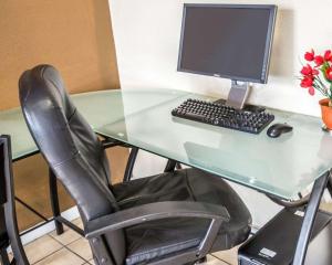 rodeway inn and suites wilmington north