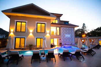 dna hotel dalyan adult only