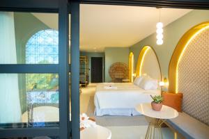 exotica boutique hotel