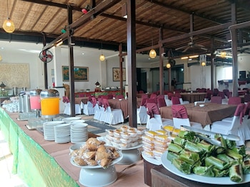 nirmala hotel and convention centre