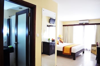 nirmala hotel and convention centre