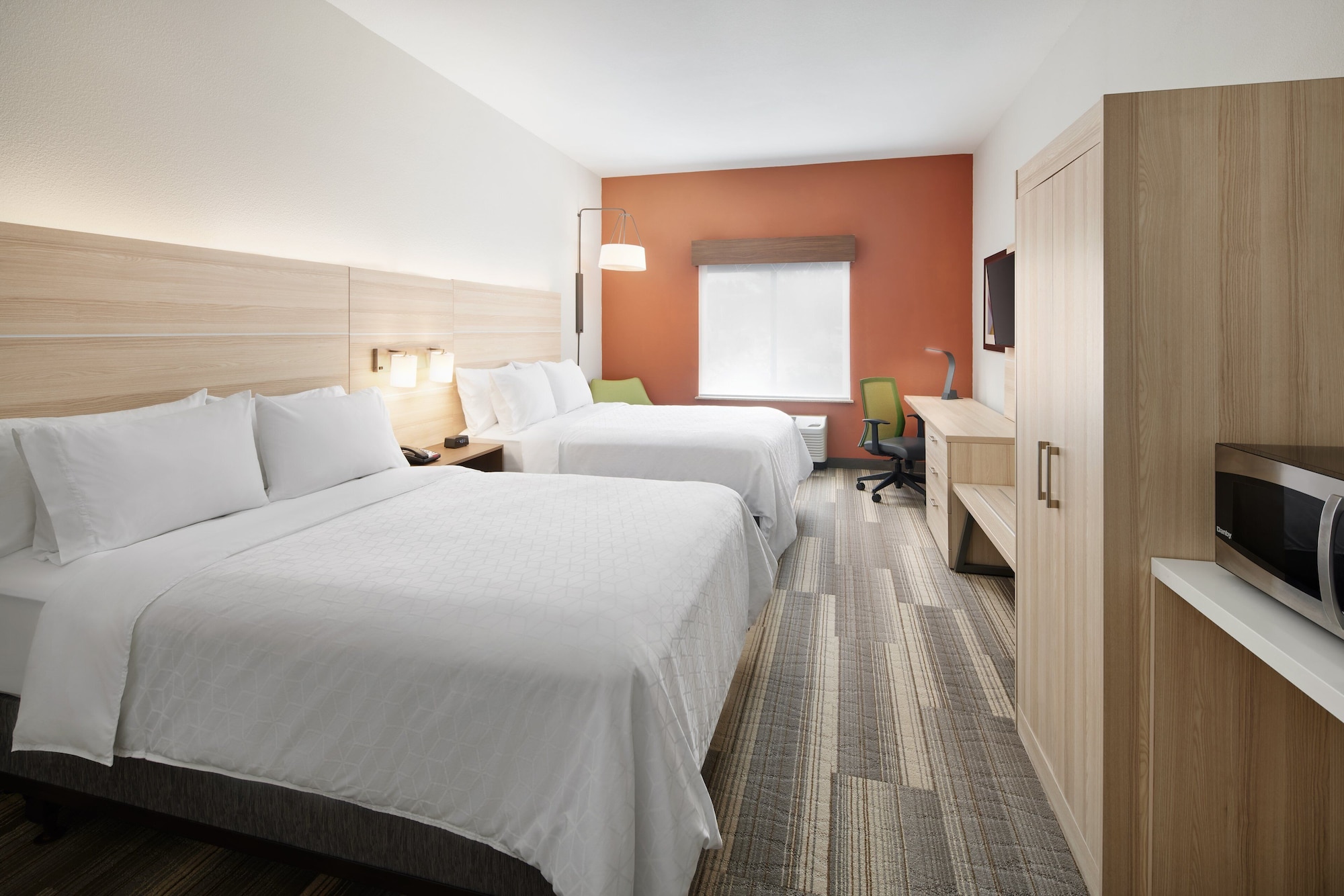 holiday inn express and suites salem by ihg