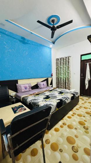 Prithvi Yatra Taj 3 Star Hotel,Belanganj>>Agra,3 star