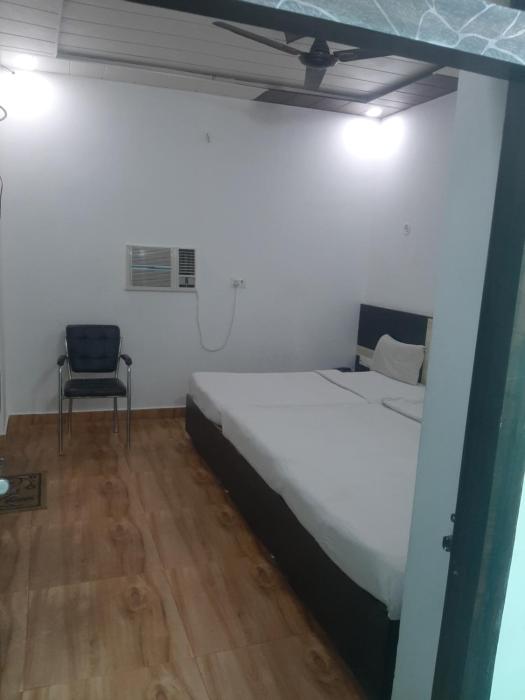 taj 3 star hotel
