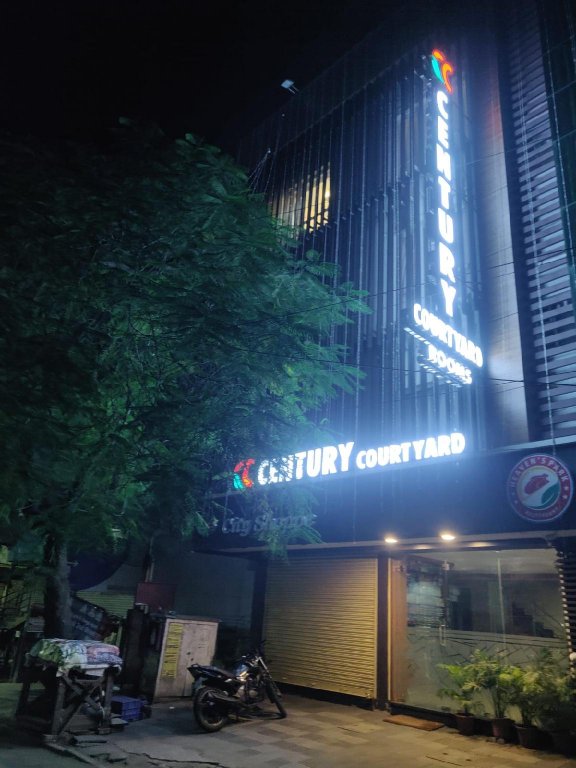 Century Courtyard,,2 star