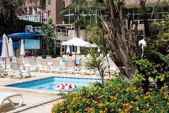 the cosmopolitan hotel