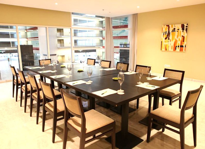 hotel eurostars zaragoza