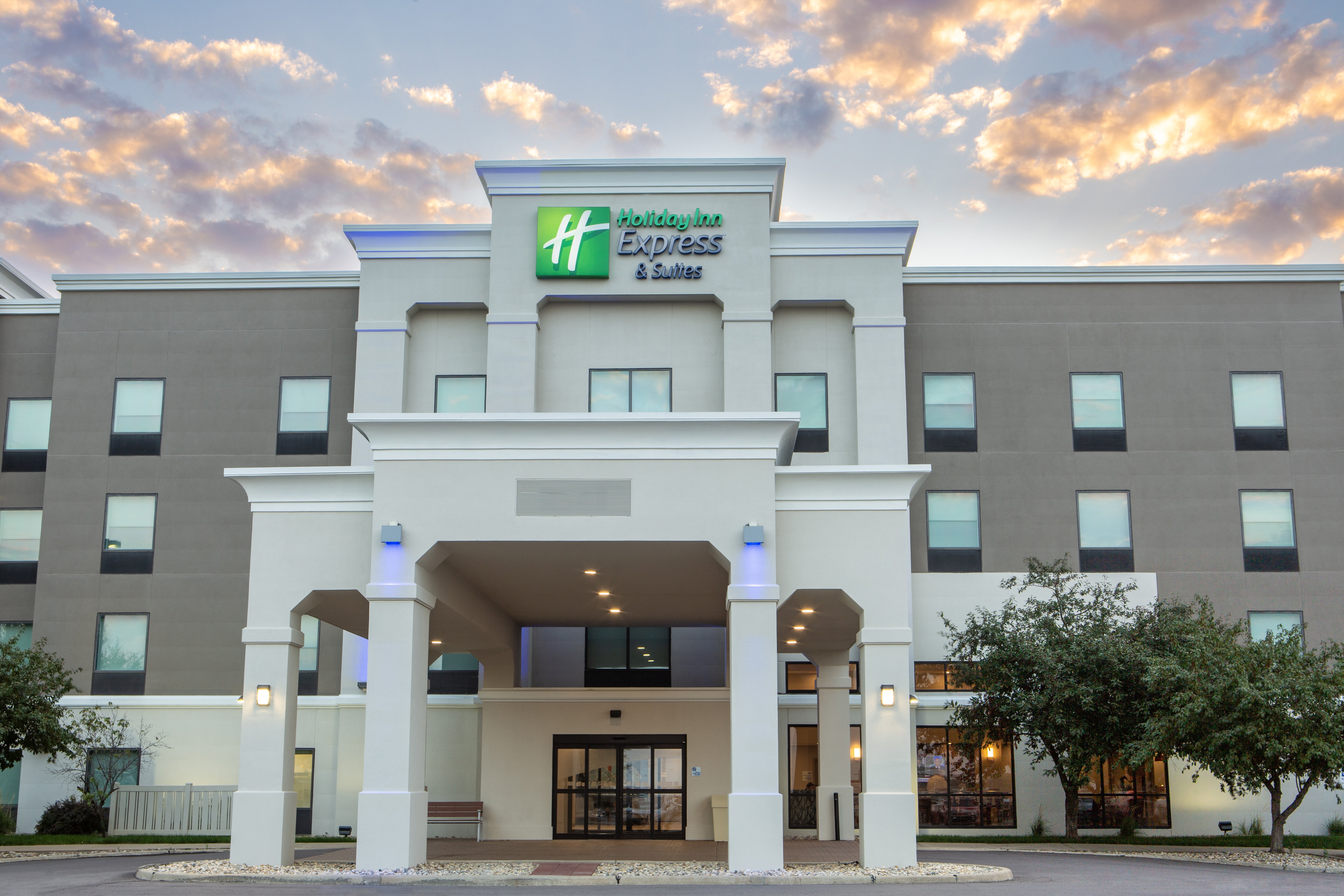 holiday inn express and suites sioux city south by ihg