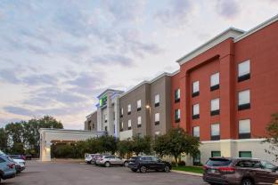 holiday inn express and suites sioux city south by ihg