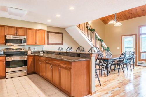mv303 in carroll with 4 bedrooms and 4 bathrooms