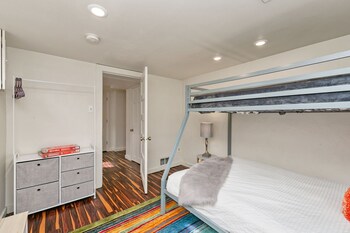 mulberry place a charming cottage near old town