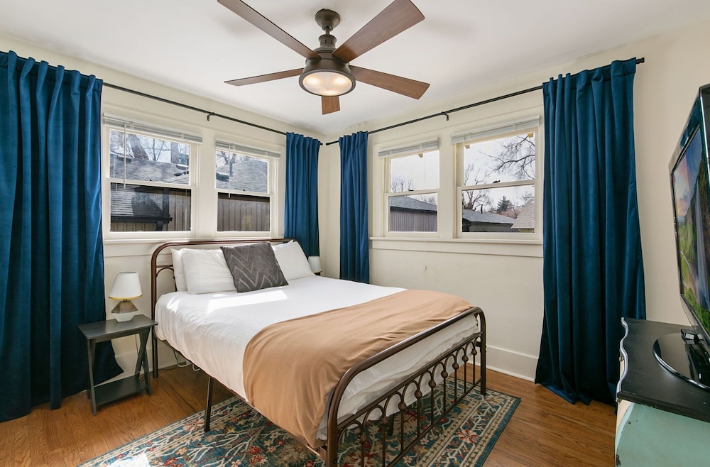 mulberry place a charming cottage near old town