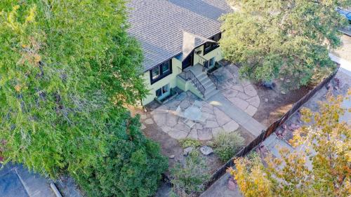 mulberry place a charming cottage near old town