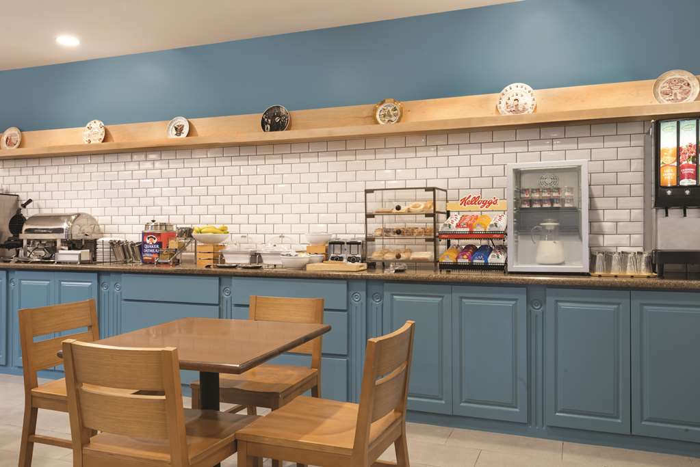 country inn and suites by radisson valparaiso in