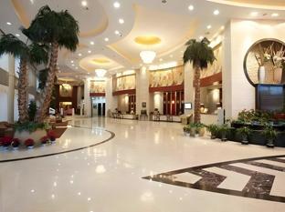 dunhuang grand soluxe hotel