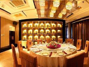 dunhuang grand soluxe hotel