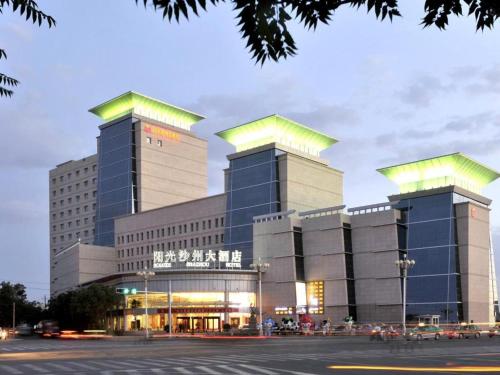 dunhuang grand soluxe hotel