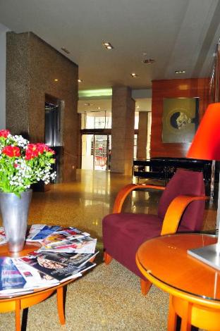 hotel zenit dos infantas