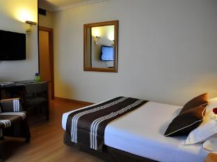 hotel zenit dos infantas