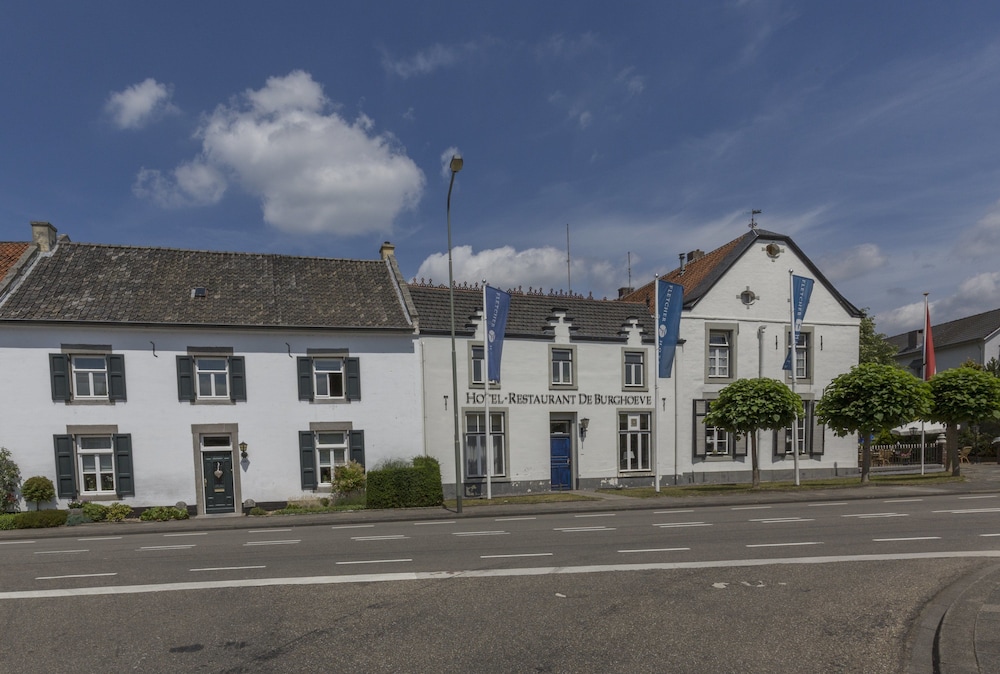 Fletcher Hotel-Restaurant De Burghoeve,Valkenburg>>Maastricht,3 star