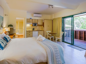 boat harbour apartments