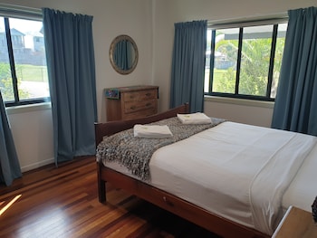 boat harbour apartments