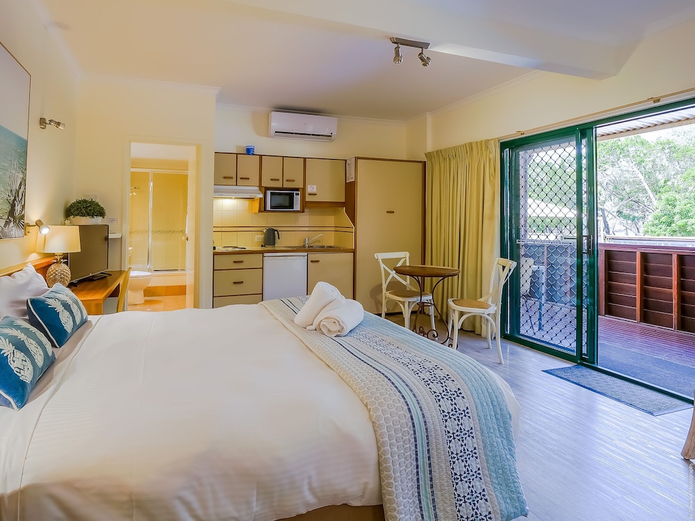 boat harbour apartments